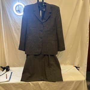Vintage Jones New York 2-Piece Brown Suit Skirt 16 Blazer 14 Lined Wool USA